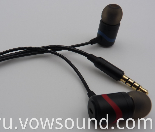 Earphones Bass in-Ear Earbuds Headphones with Microphone